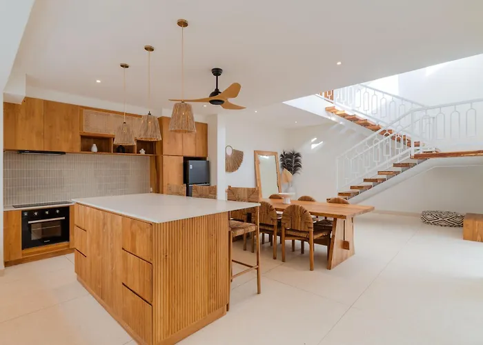 Valli - 3br Indoor Living - Wellness - Bingin Villa